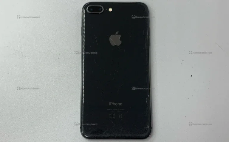 Apple iPhone 8 Plus 3/64 ГБ