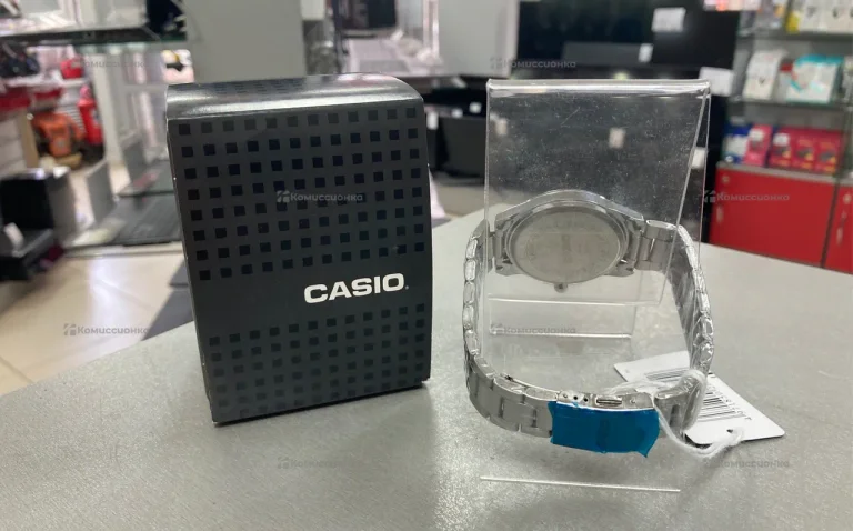 Часы Casio