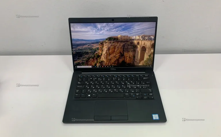 Ноутбук  Dell latitude 7390