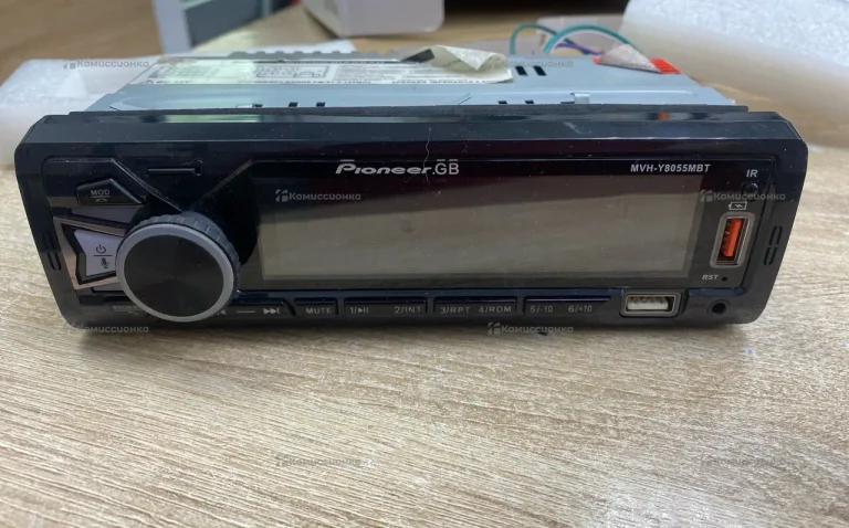 Автомагнитола  PROLOGY CMX-235