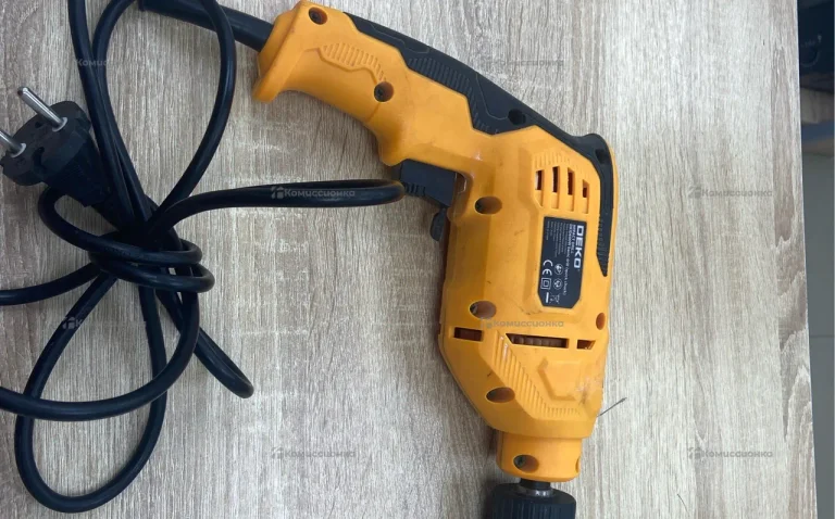 Дрель ударная DEKO DKID600W