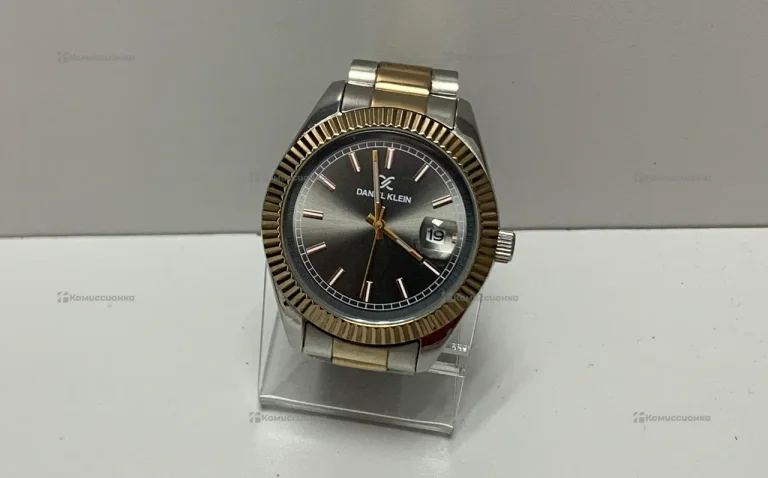 Часы Daniel Klein
