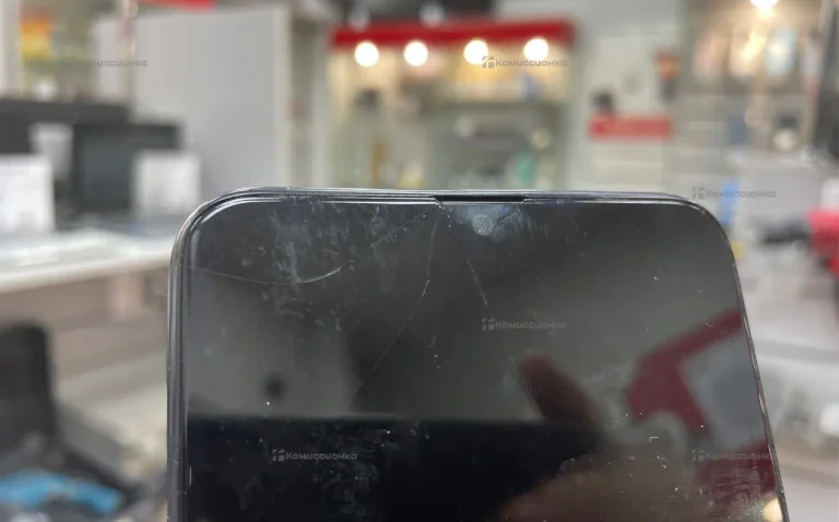 Oppo f11 8/256 ГБ