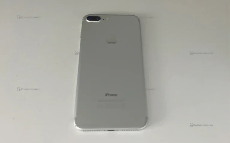 Apple iPhone 7 Plus 3/128 ГБ