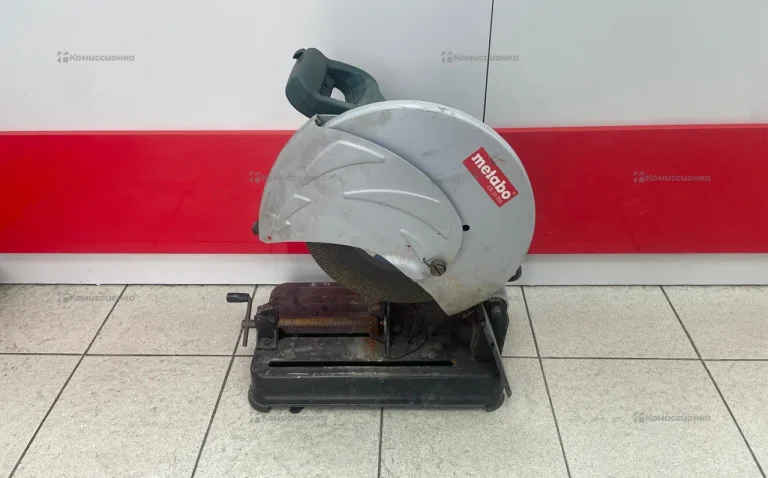 Торцовочная пила Metabo CS 23-355