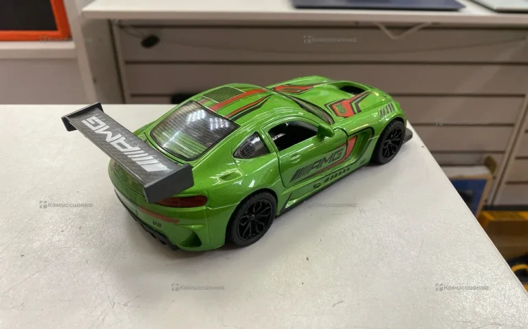 Машинка металлическая Mercedes Benz AMG GT-R Bibalu 270898435