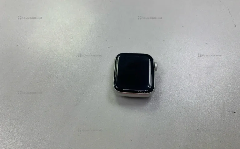 Часы  Apple Watch SE 2 поколения