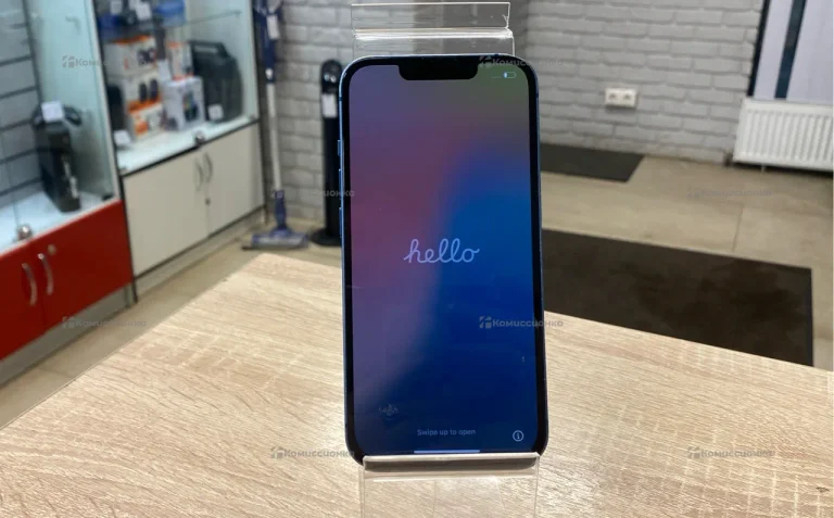 Apple iPhone 13 4/128 ГБ