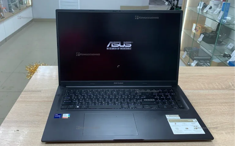 Ноутбук  ASUS vivobook