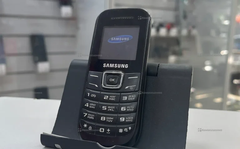 Samsung GT-E1200M