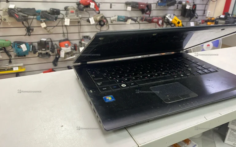 Ноутбук Samsung R425