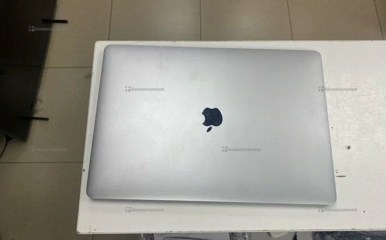 MacBook Pro a1990