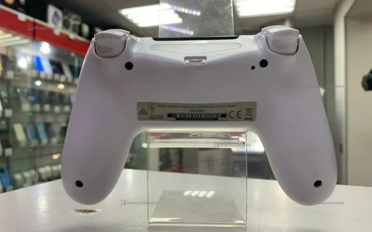 PS4. Геймпад PS4