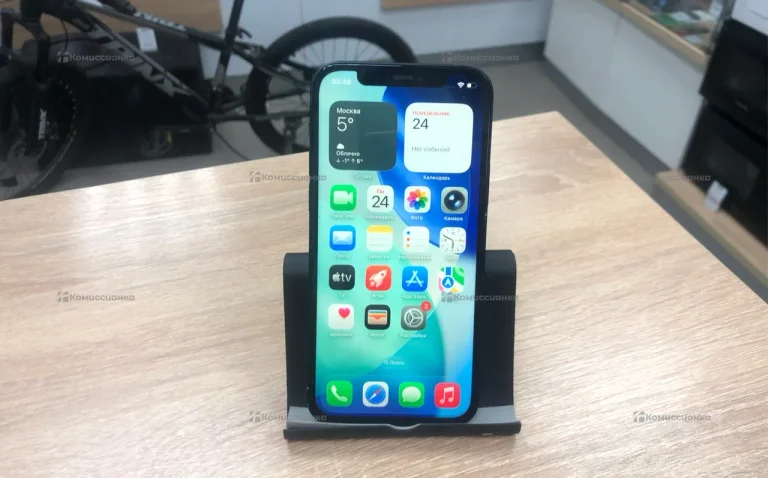 Apple iPhone 12 4/64 ГБ