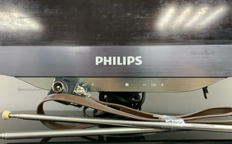 Телевизор Philips 32PFL6606H