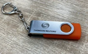 USB флешка 8Gb