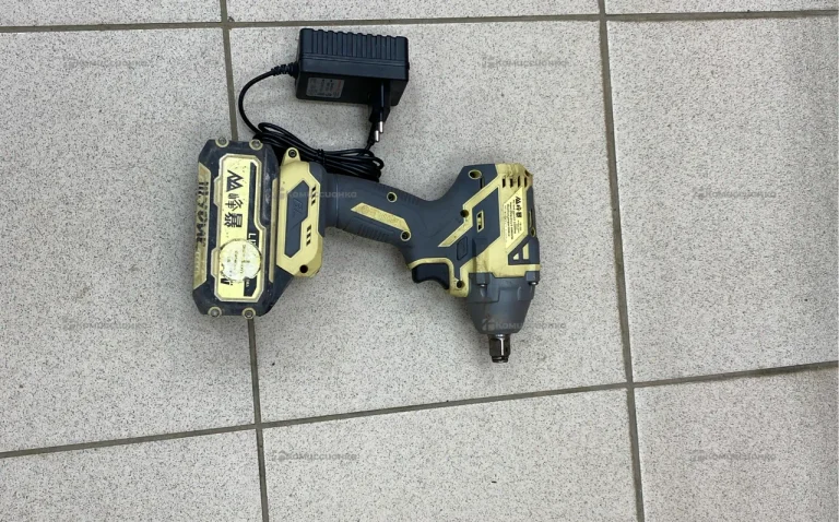 Гайковерт аккумуляторный Fengbao FB-350