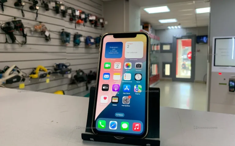 Apple iPhone 12 4/64 ГБ