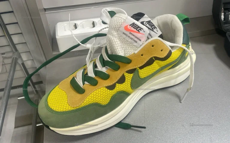 Кроссовки Nike Sportswear 43