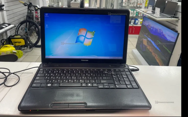 Ноутбук  Toshiba C660D