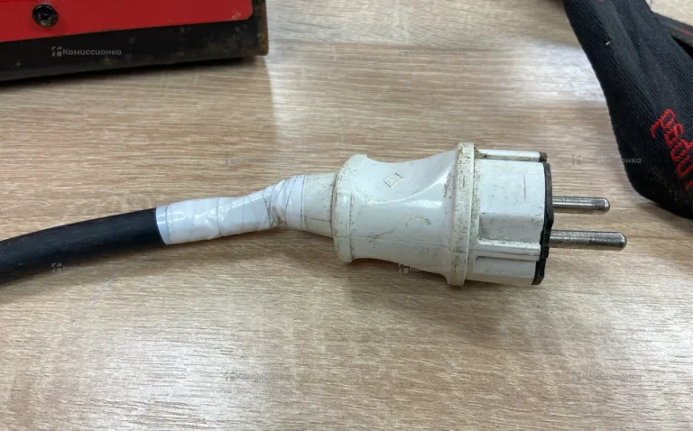 Сварочный инвертор Fubag IR 220