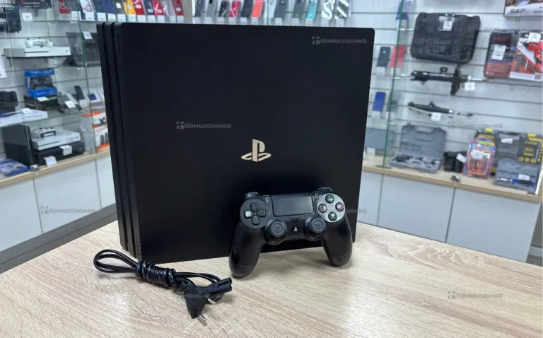 Приставка Sony PS4 PRO 1TB