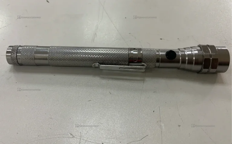 Фонарик для авто