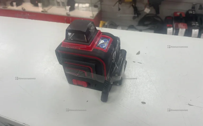 Лазерный уровень SIL sl cube 12r