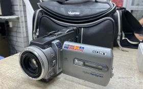 Видеокамера Sony DCR-TRV950E