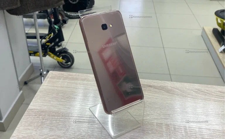 Samsung Galaxy J4+ 3/32 ГБ