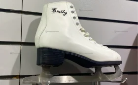 Купить Коньки фигурные белые  Emily б/у , в Тюмень Цена:1490рублей