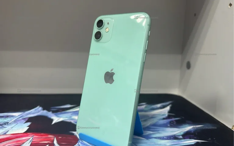 Apple iPhone 11 4/128 ГБ