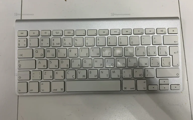 Клавиатура  Apple