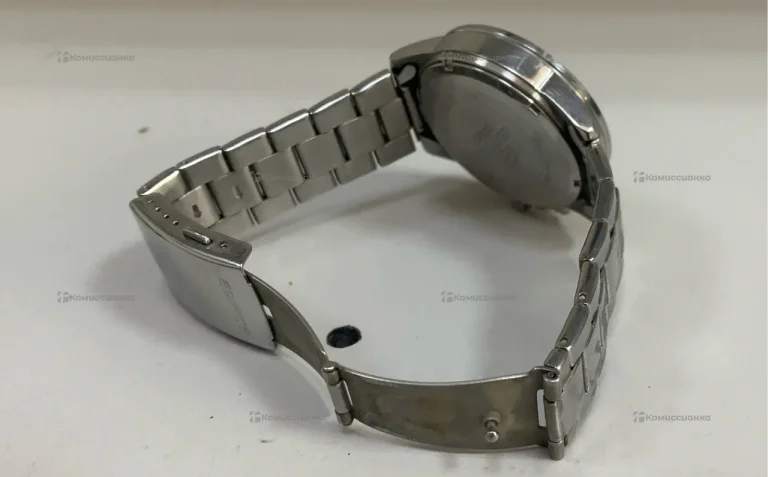 Часы Casio Edifice WR 100M
