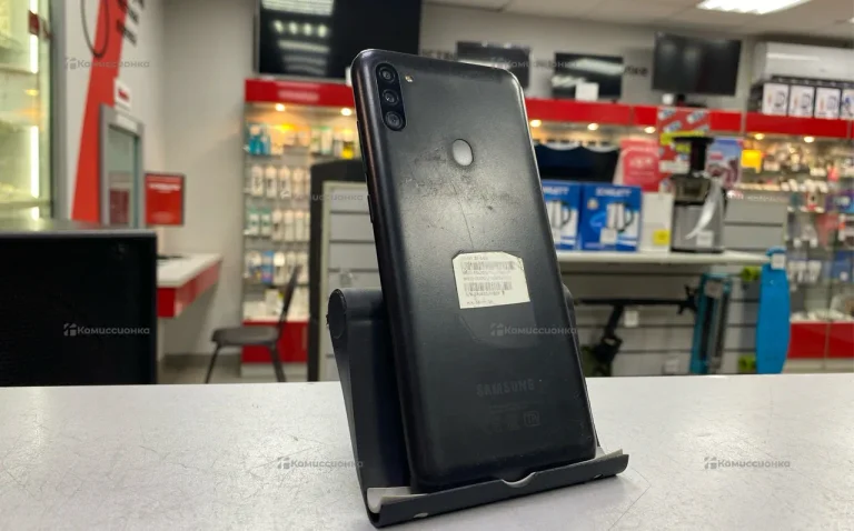Samsung Galaxy M11 3/32 ГБ