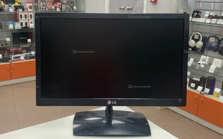 Монитор LG E2251T-BN