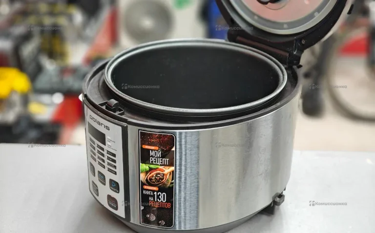 Мультиварка Polaris PMC 0558 AD, 700 Вт, 5 л