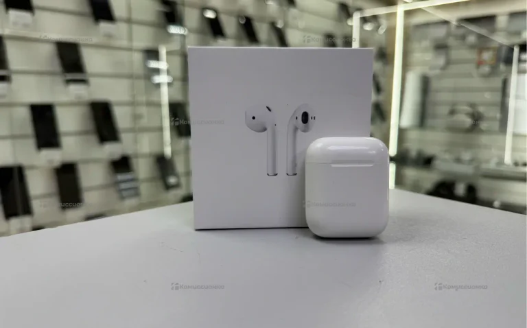 Наушники  apple AirPods