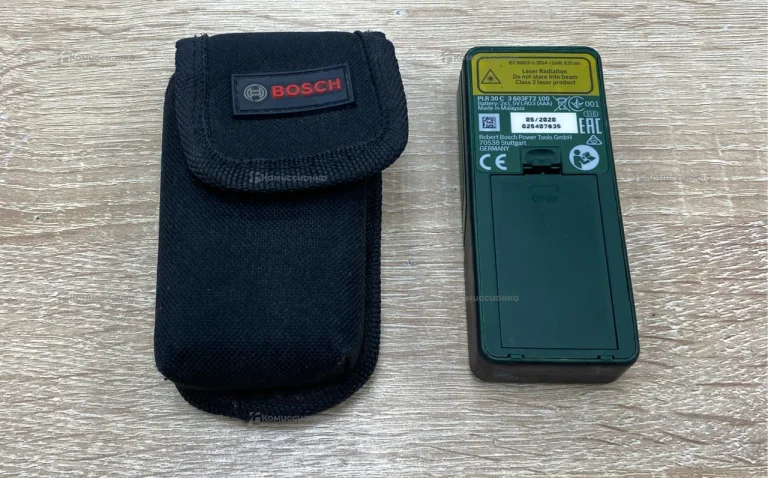 Лазерный дальномер Bosch PLR 30 C