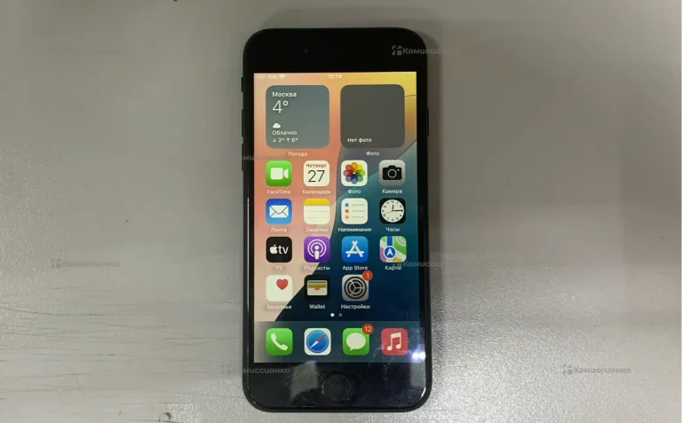 Apple iPhone SE 2/64 ГБ