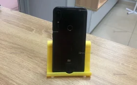 Xiaomi Mi Play 4/64 ГБ