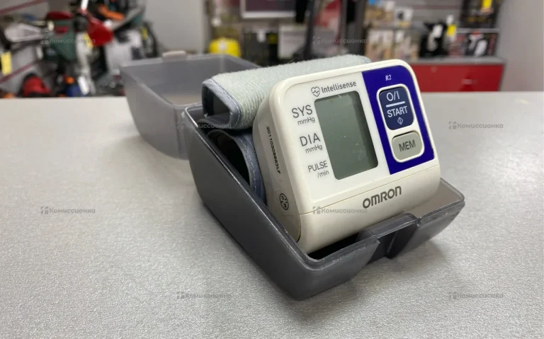 Тонометр Omron R2