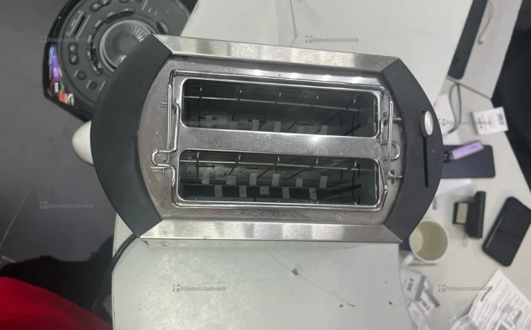 Тостер Polaris PET 0804a