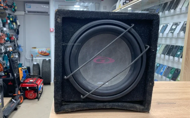 Сабвуфер  Alpine SBG-1244BR