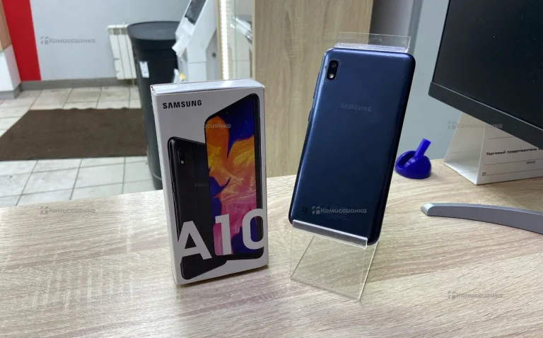 Samsung Galaxy A10 2/32 ГБ