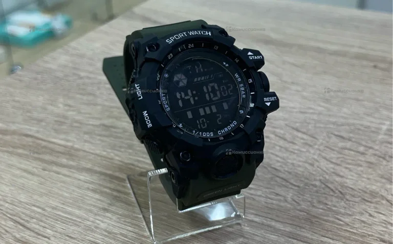 Часы  sport watch