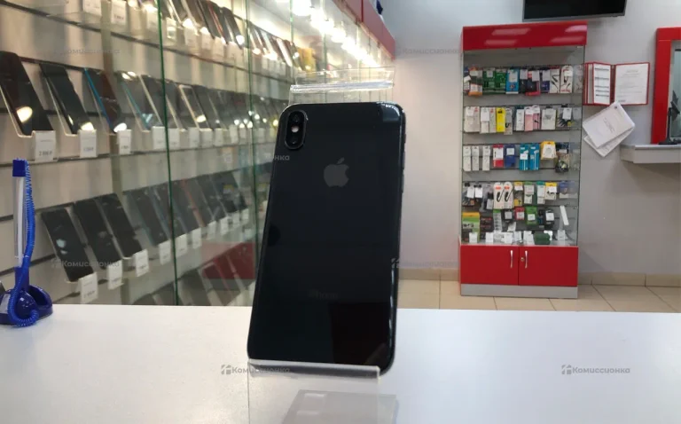 Apple iPhone X 3/256 ГБ