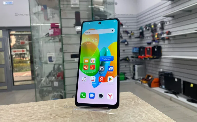 Tecno Spark 20C 8/128 ГБ