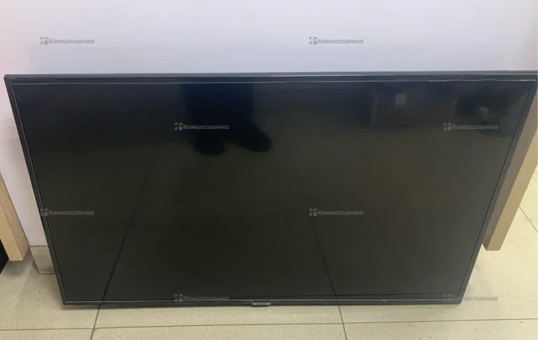 Телевизор Samsung UE43NU7100U