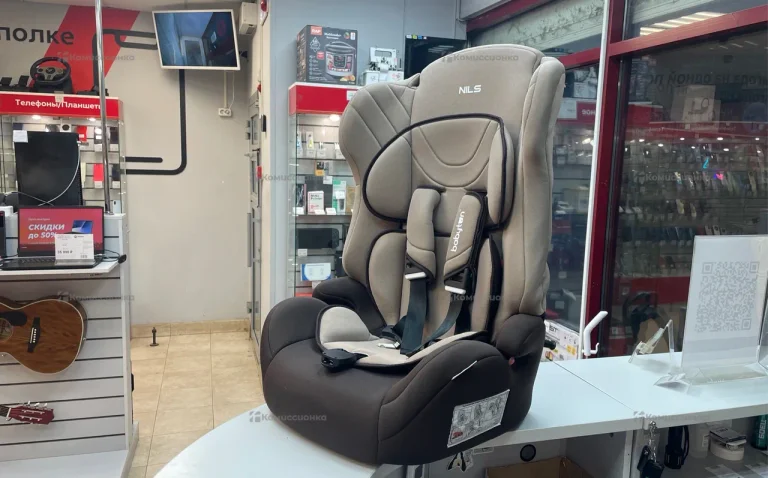 Детское автокресло Babyton Nils
